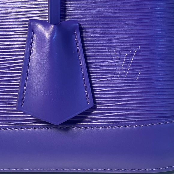 Louis Vuitton Alma PM EPI Leather COA/Original Receipt - Picture 11 of 14